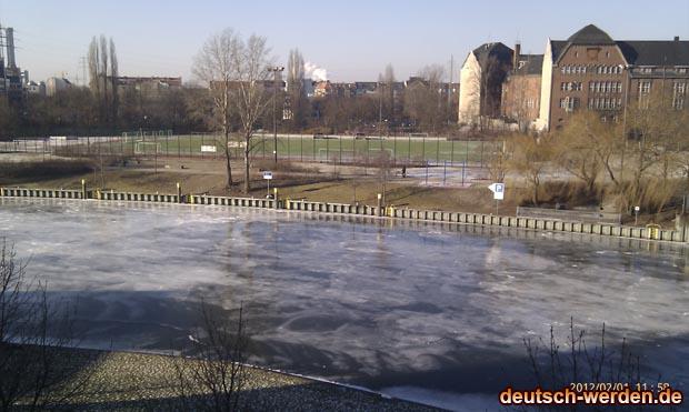 Spree Berlin ist gefroren