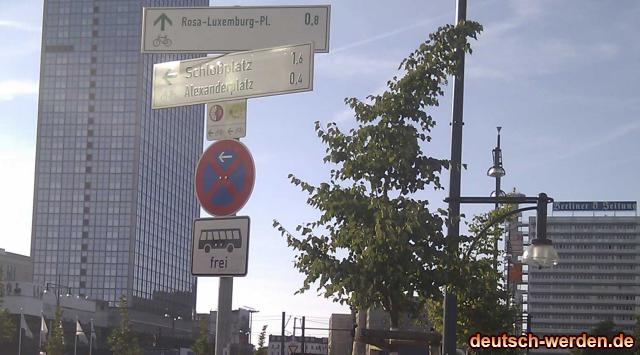 rosa-luxemburg-platz.jpg