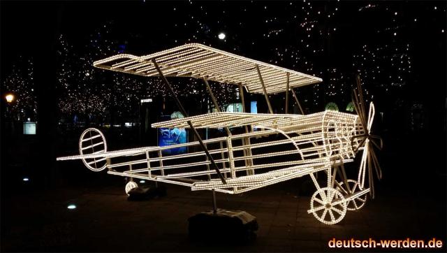 weihnachtsflugzeug.jpg