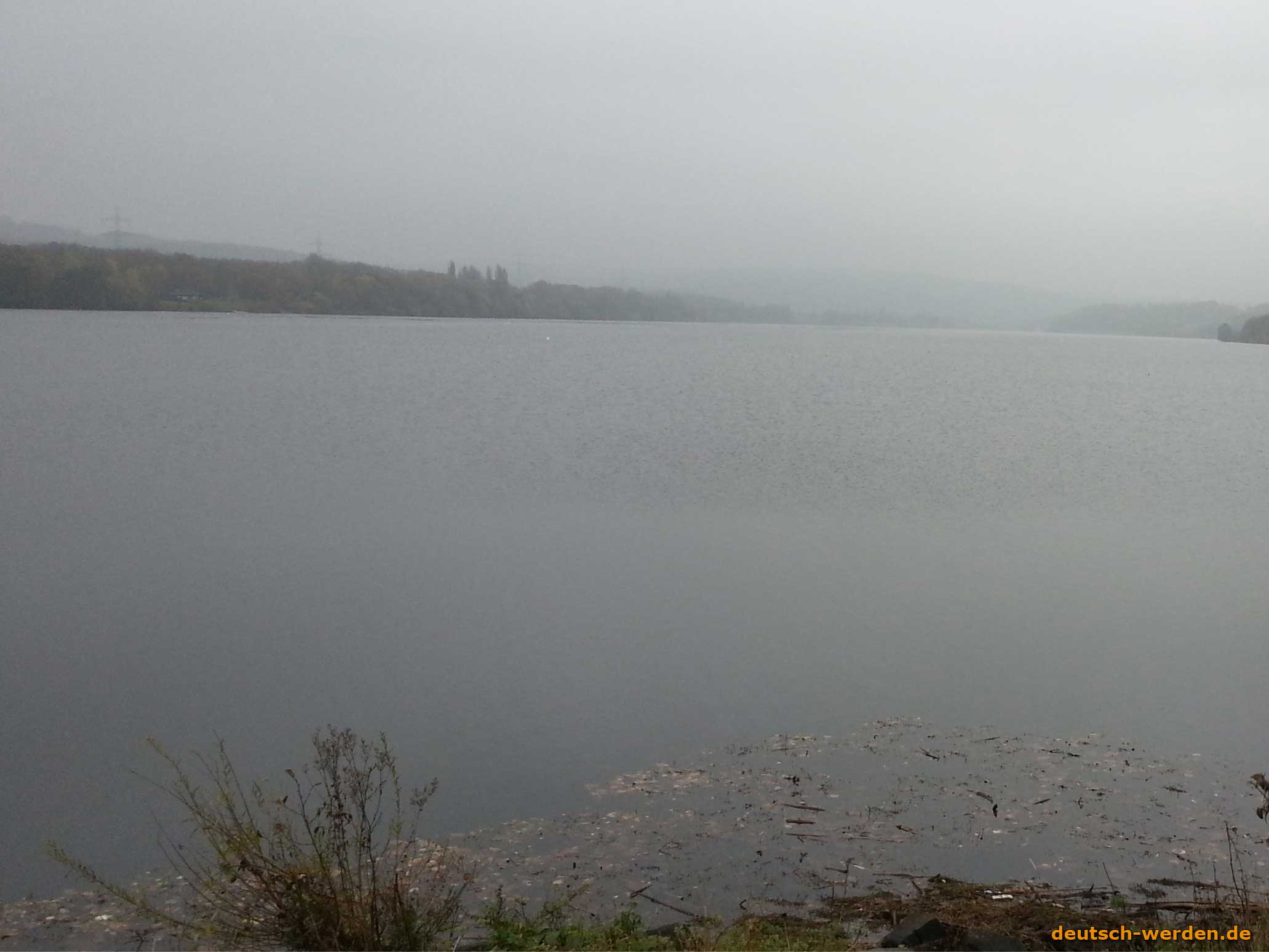 Wetter bedeckt - dunstig